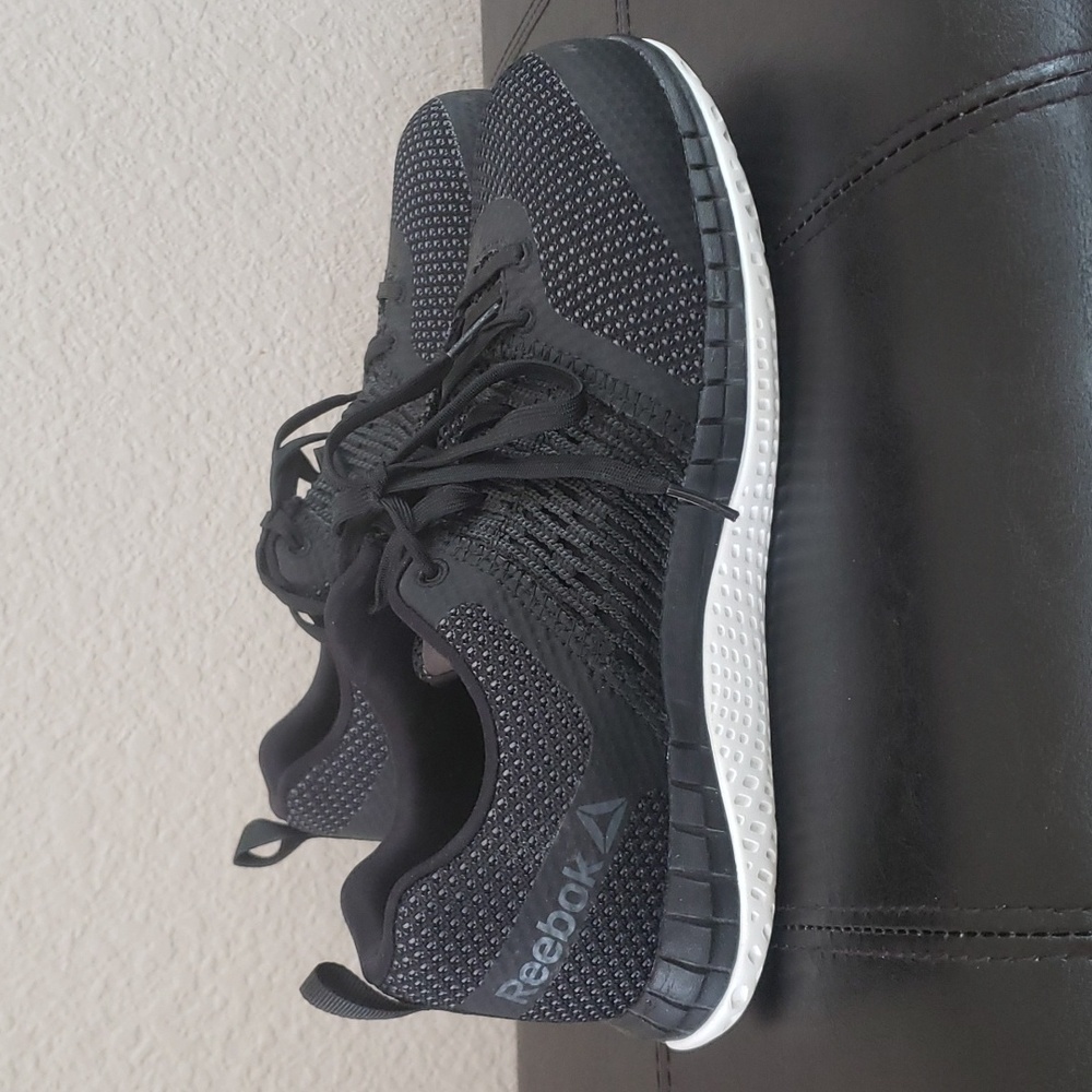 Reebok Athletic composite toe work Shoe